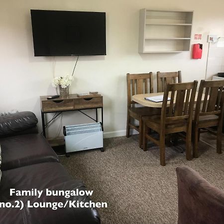 Court Farm Holiday Bungalows Ltd Watchet Exteriör bild