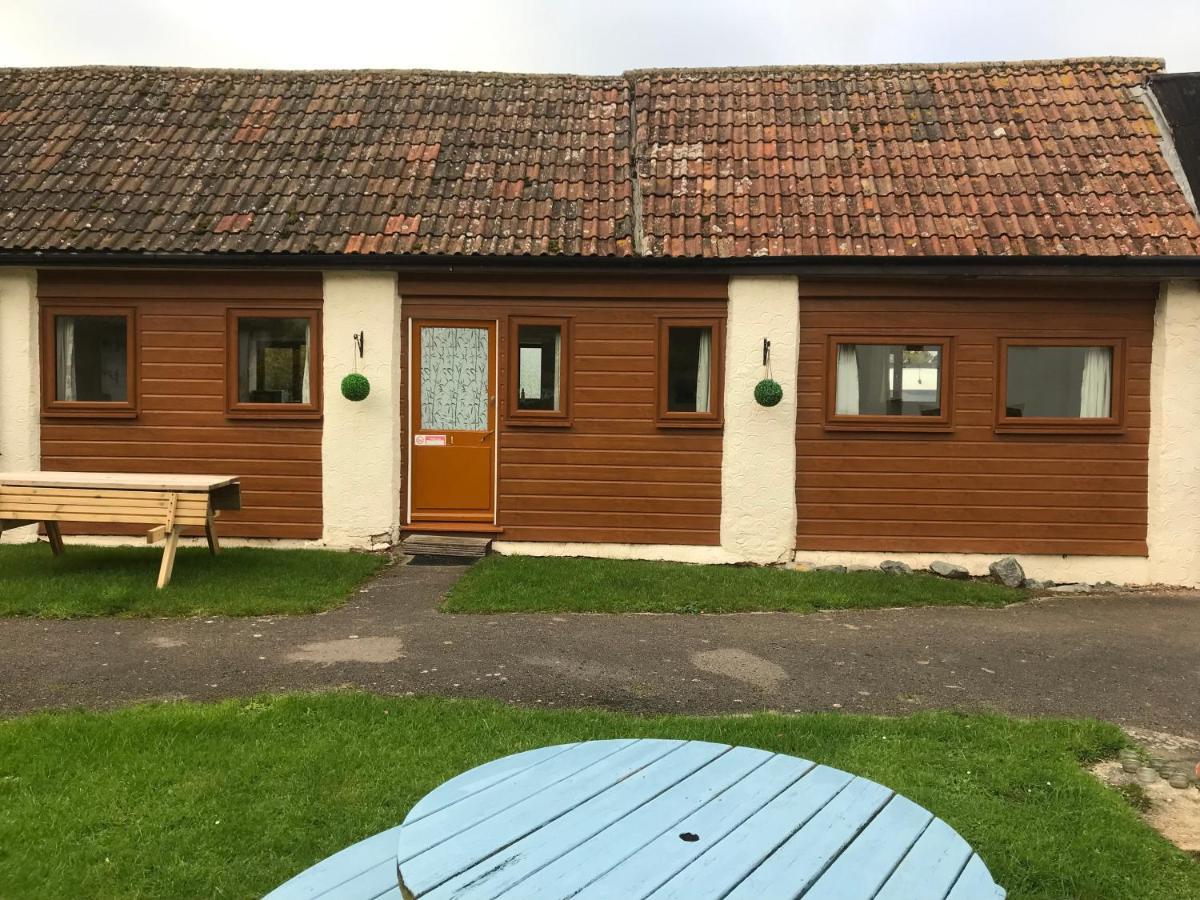 Court Farm Holiday Bungalows Ltd Watchet Exteriör bild