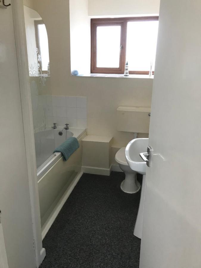 Court Farm Holiday Bungalows Ltd Watchet Exteriör bild
