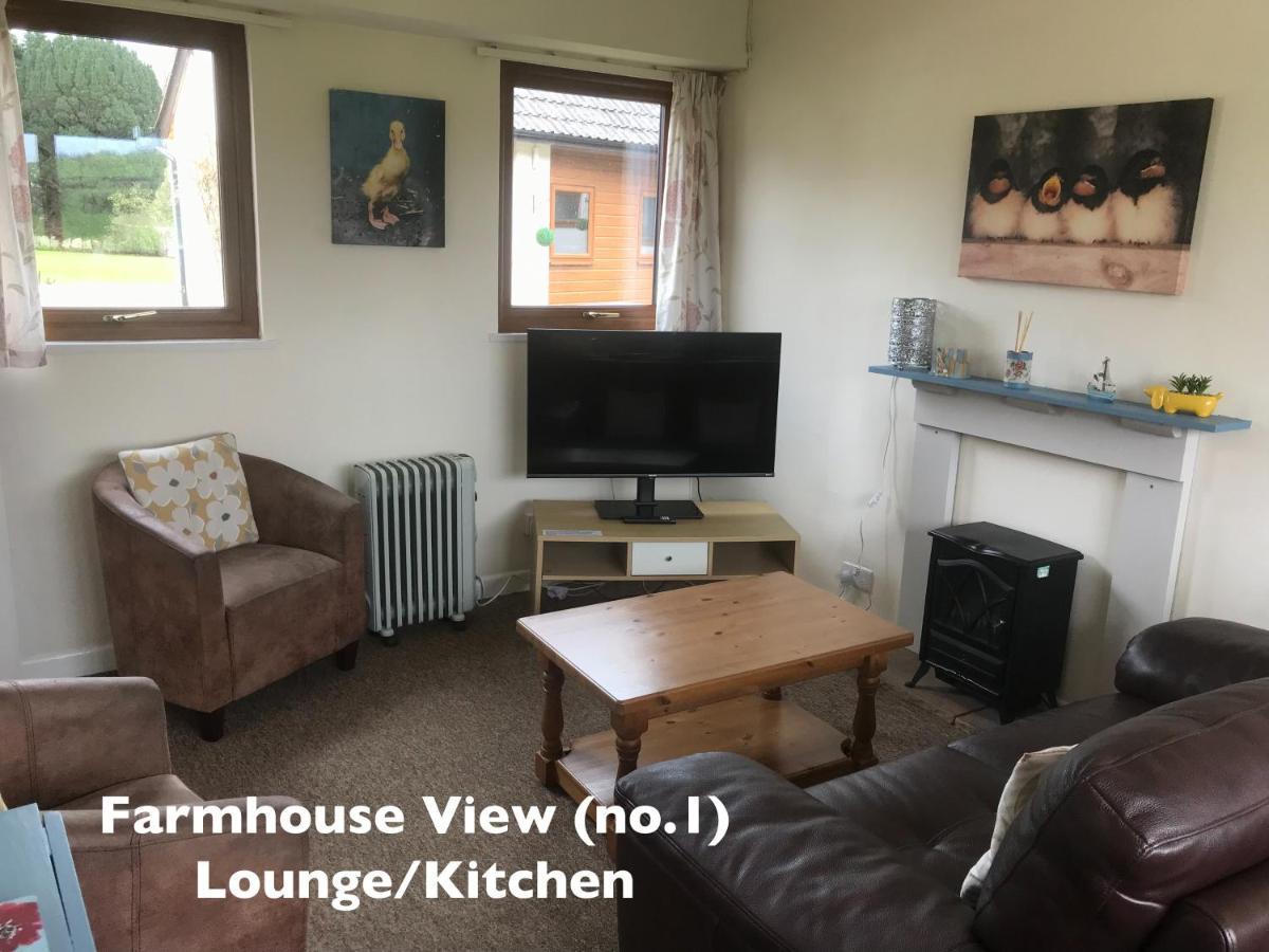 Court Farm Holiday Bungalows Ltd Watchet Exteriör bild